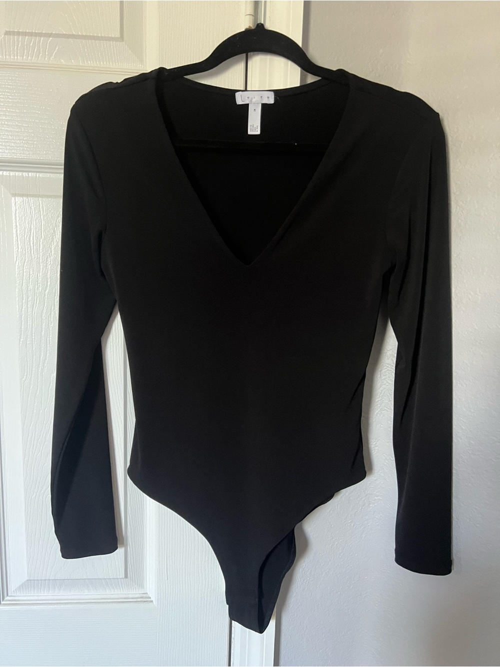 Classic Black Long-Sleeve V-Neck Bodysuit - Women